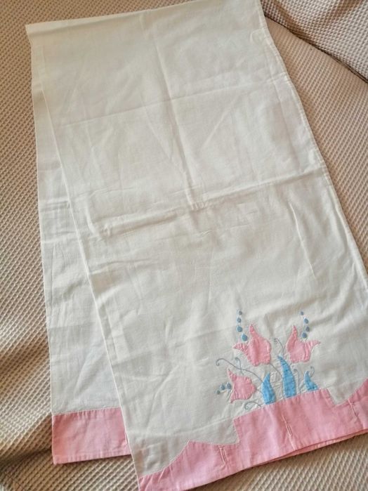 lote 2 travesseiros pequenos e 1 fronha pequena vintage