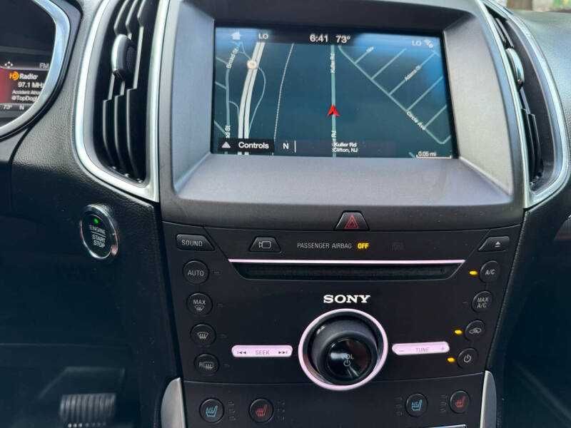 2016  Ford  Edge
