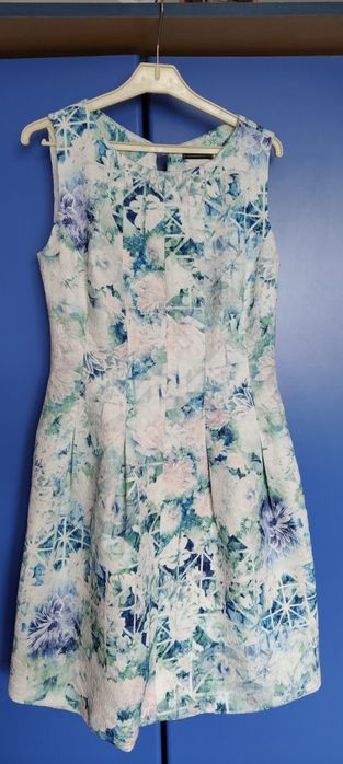 Sukienka damska/ młodzieżowa