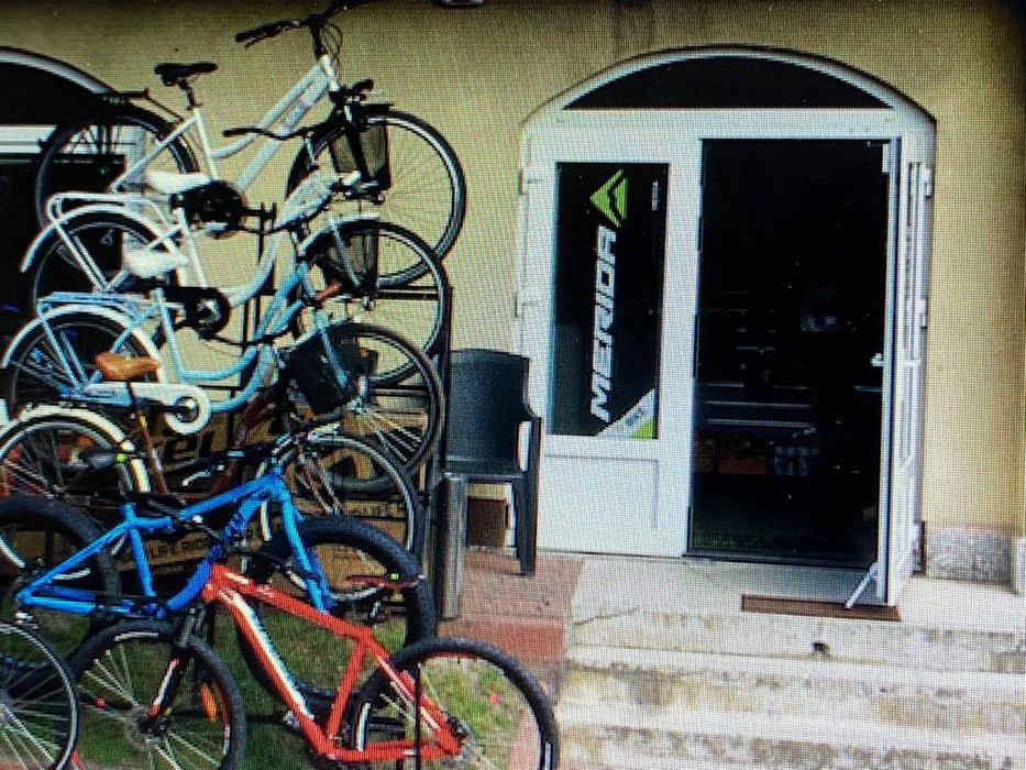 Drzwi wejsciowe z łukiem