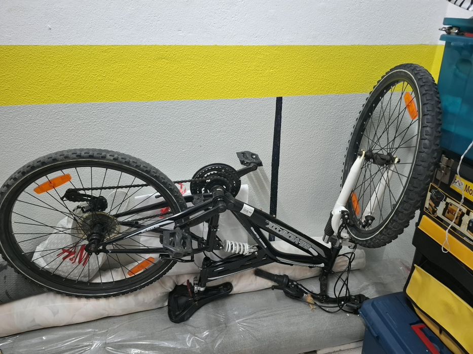 Vendo Bicicleta BTT