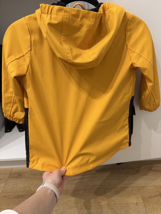 Дощовик дитячий reserved