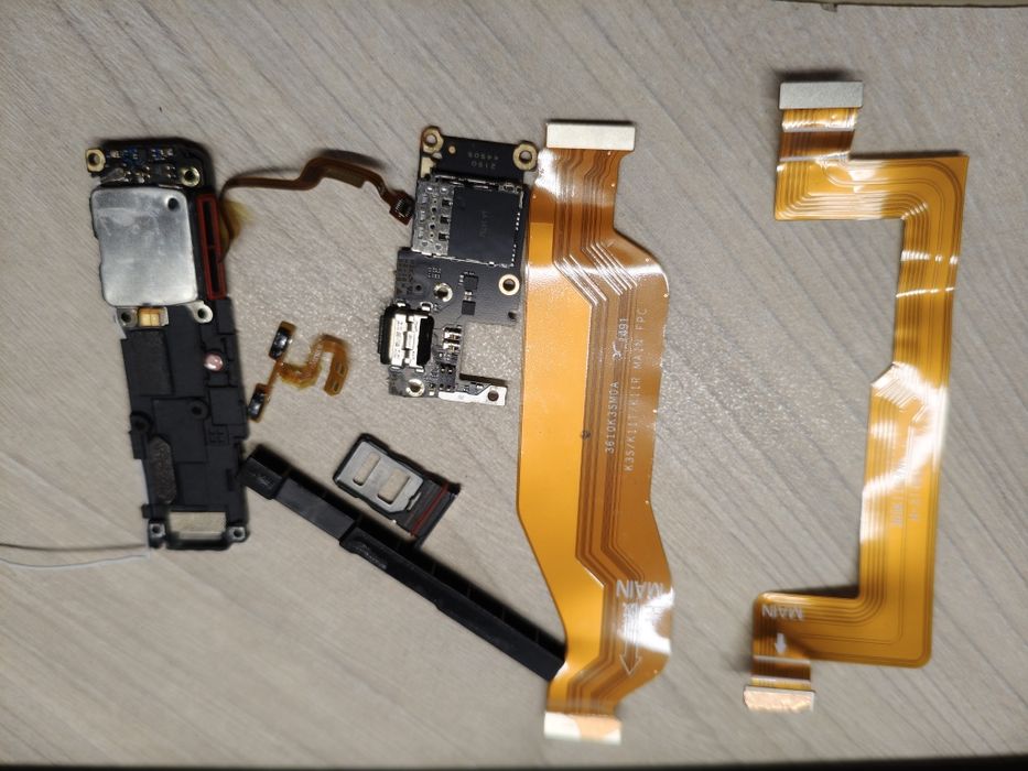 Запчастини до смартфона xiaomi 11T