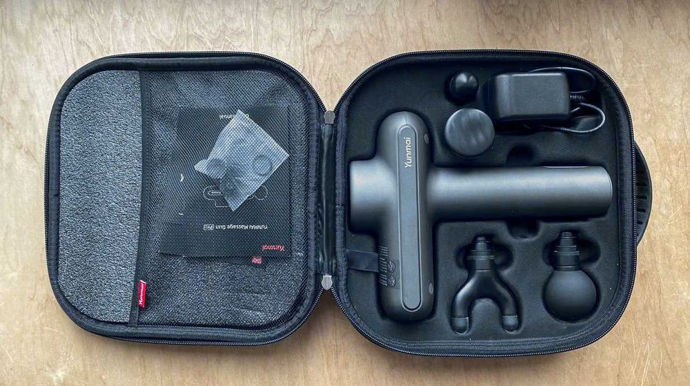 Перкусійний масажер Yunmai Massage Gun PRO