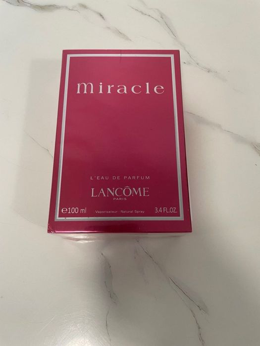 Lancome Miracle      .