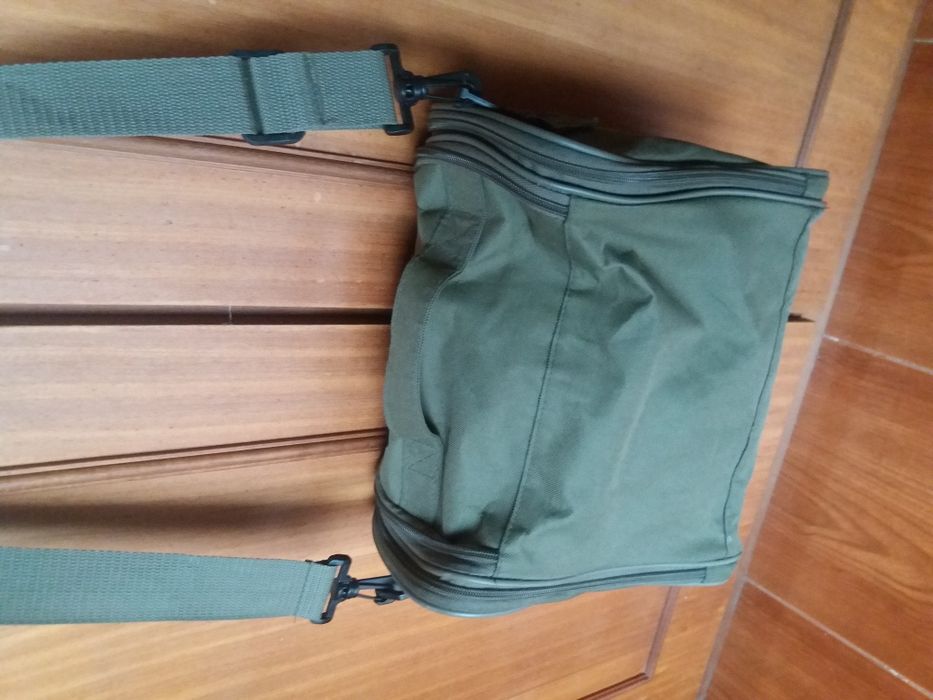 Bolsa de ombro Tira-colo / Mala pequena