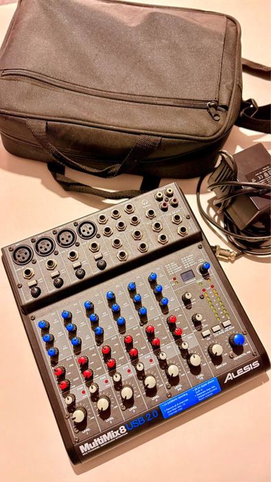 Alesis MultiMix 8 USB 2.0
