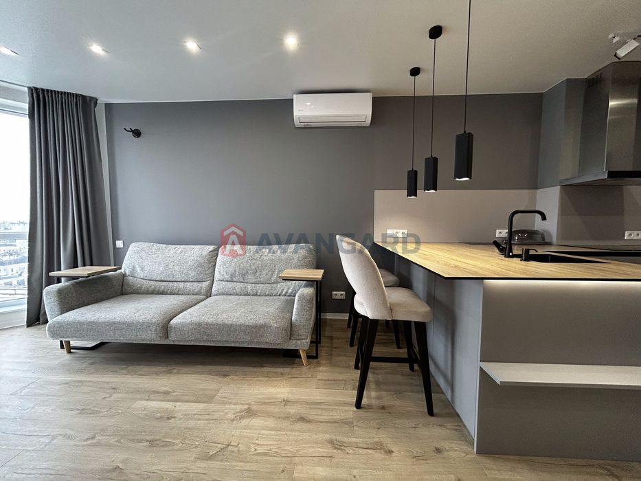 Продаж 1 кімнатна 47 м2 з преміальним ремонтом та повною комплектацією