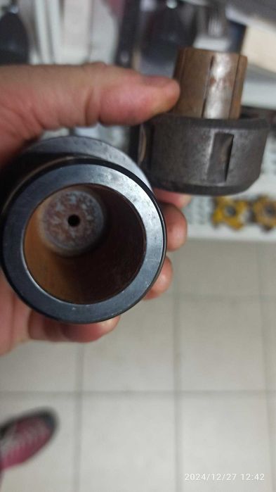 uchwyt z tulejka zaciskową do cnc