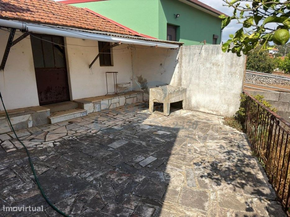 Moradia Em Serra De Santo António - Alcanena