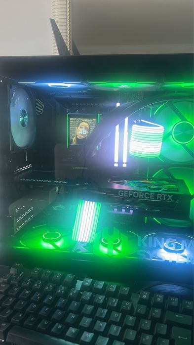 PC Gaming Ryzen 7 9800X3D + RTX 5080 16GB + 32GB RAM + 2TB + monitor OLED 27” 480Hz