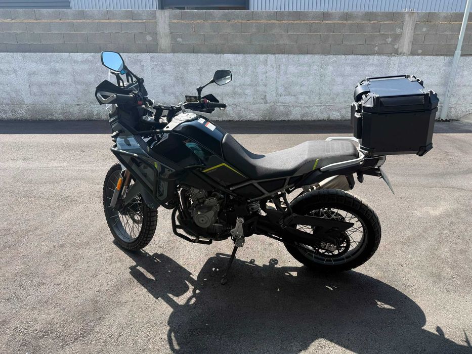 Mota CF moto 450MT