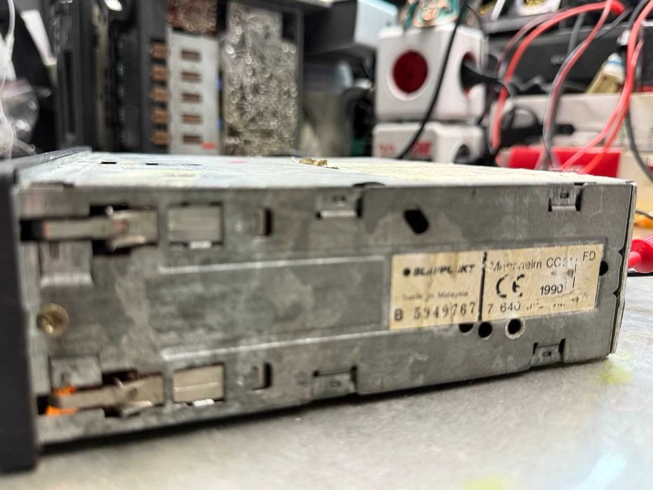 Fabryczne Radio Blaupunkt MANNHEIM CC21