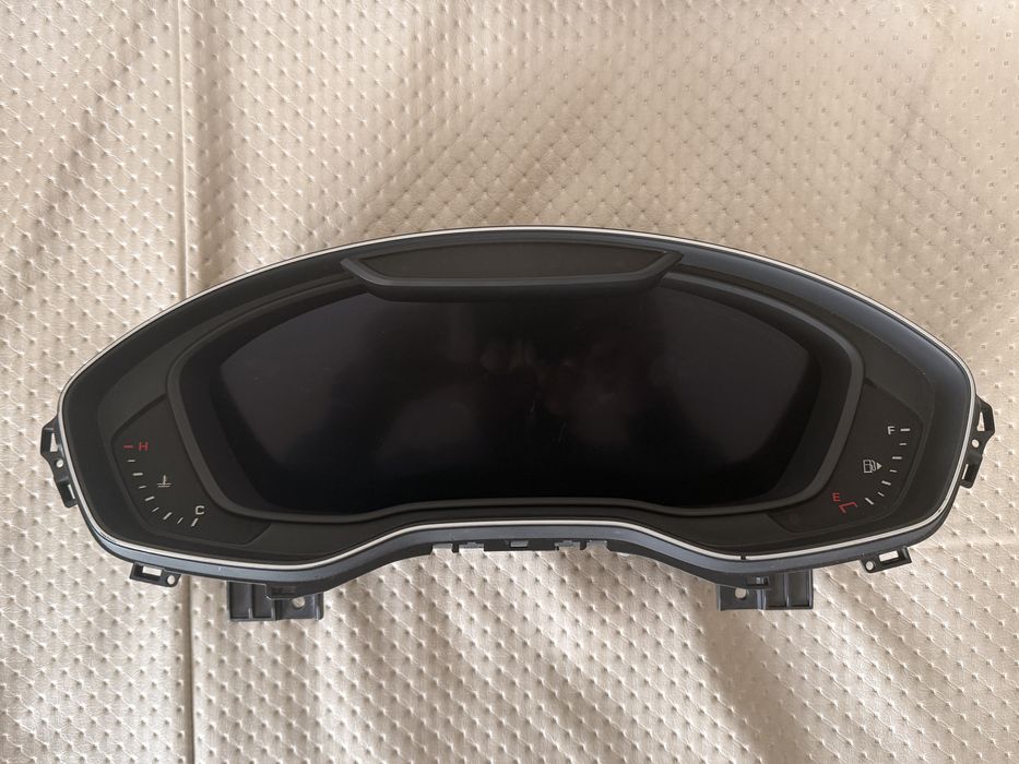 Щиток панель приладів Audi A4 B9 A4 F5 / virtual cockpit