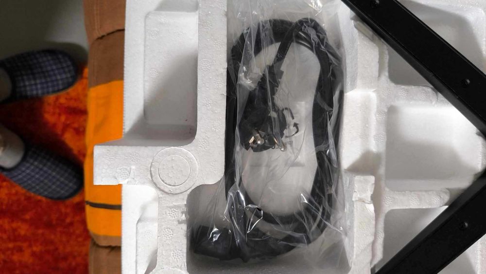 Monitor Gaming ViewSonic 24” Full HD 165Hz VX2418-P-MHD – Bom Estado