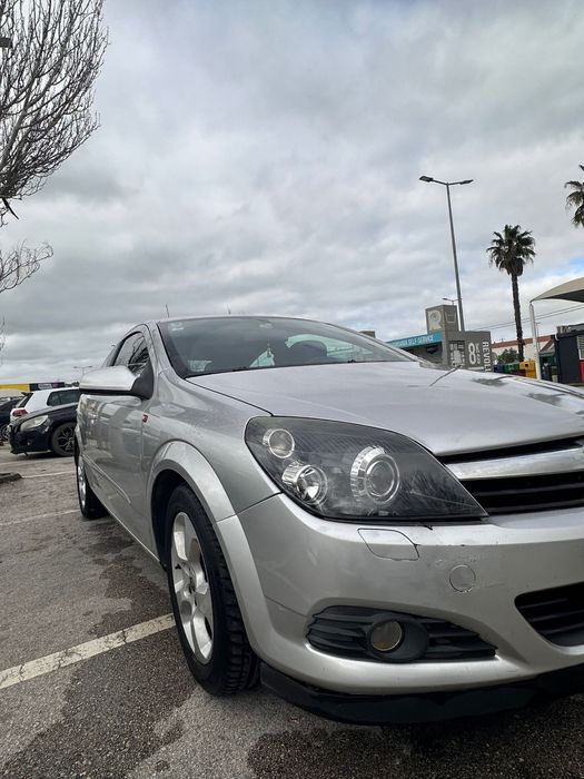 Opel Astra GTC 1.6 105cv