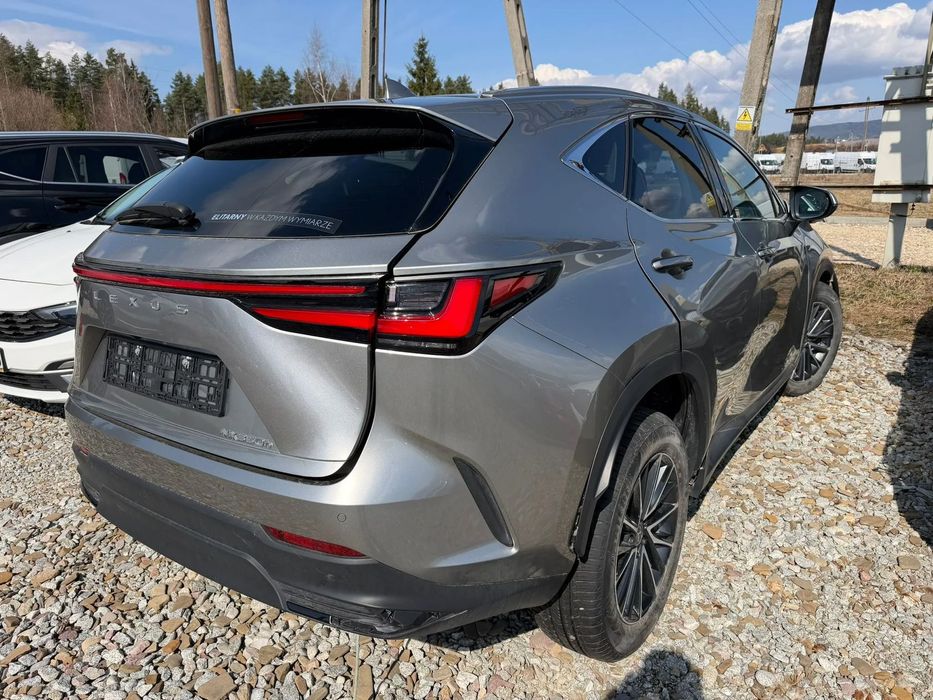 Lexus NX 350h Prestige AWD Salon Polska
