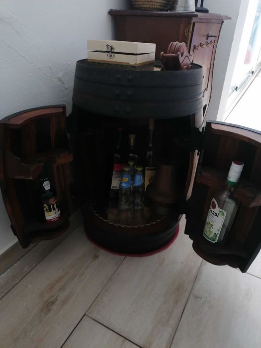 Barril - pipa Bar garrafeira