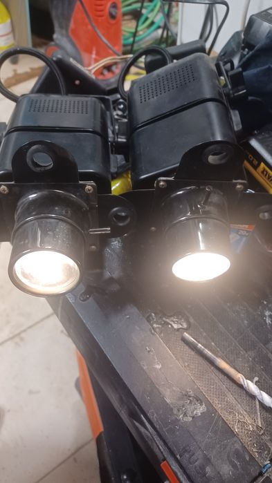 Projetores luz antigos