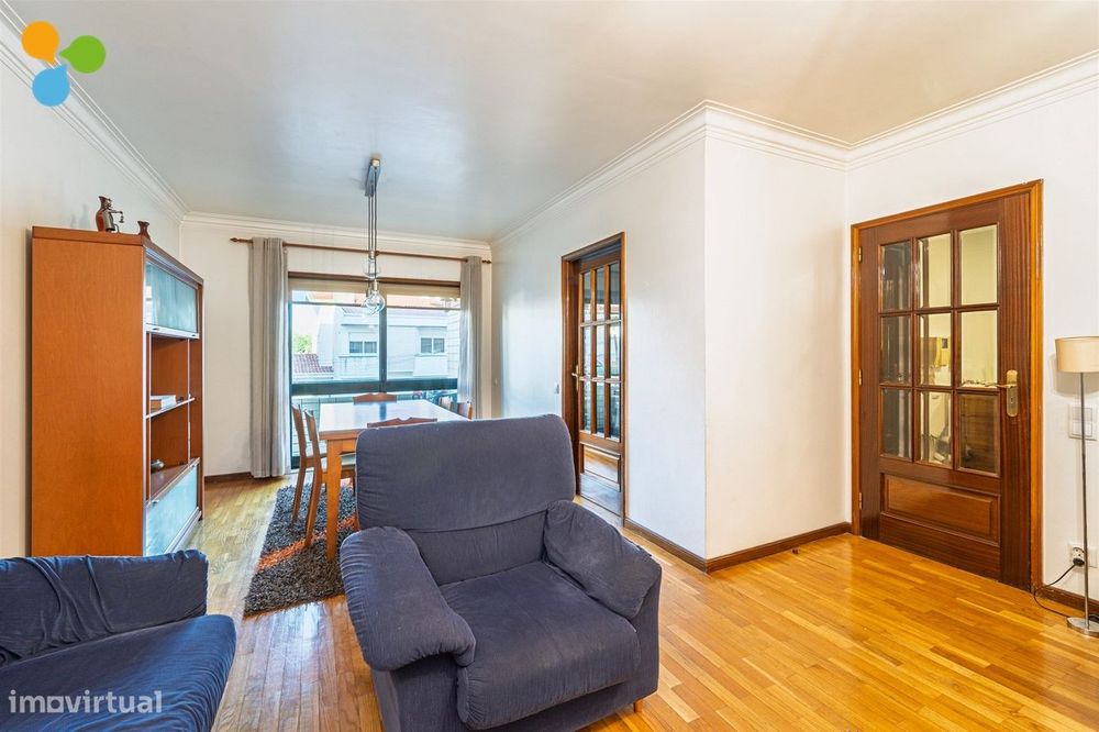 T2 com Suite, Varandas, Garagem e Arrumos - Centro da Maia