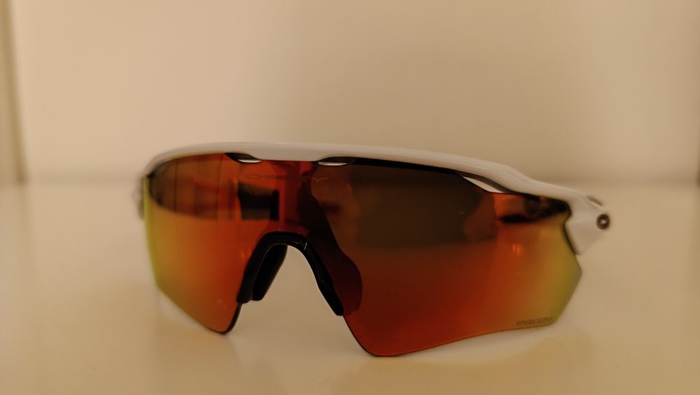 Oakley Radar EV path Prizm Ruby