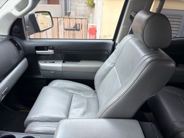 Carrinha Toyota Tundra mais grande que um Hi-Lux