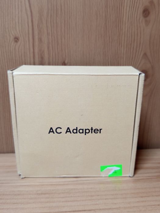 Zasilacz biurkowy C88