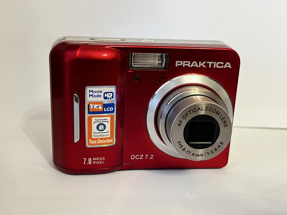 Aparat Praktica DCZ 7.2