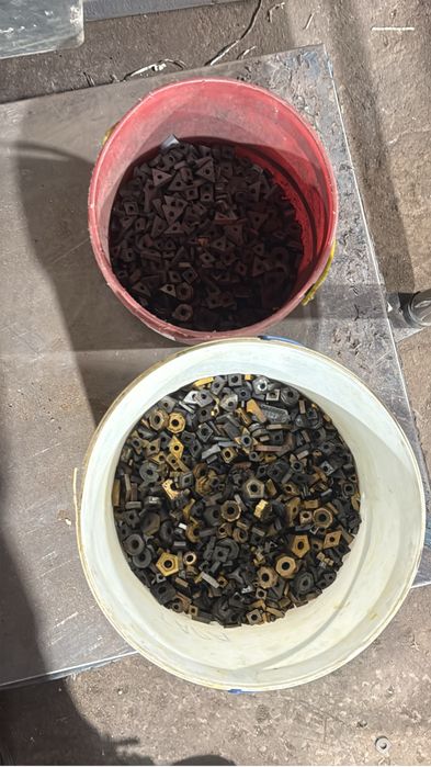 Вольфрам твердий сплав вироби  лом порошки окисли стружка