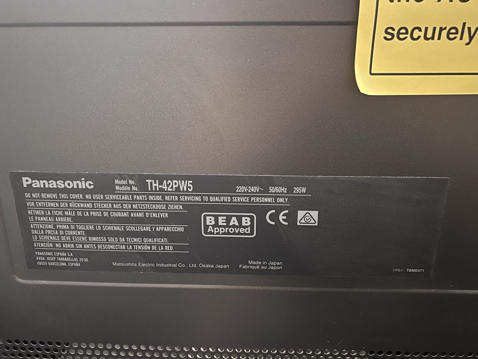 Телевізор Panasonic TH-42PW5 — 42” (новий)