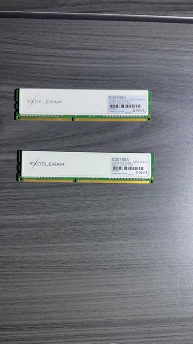 Оперативна Память DDR3  Exceleram 2x4