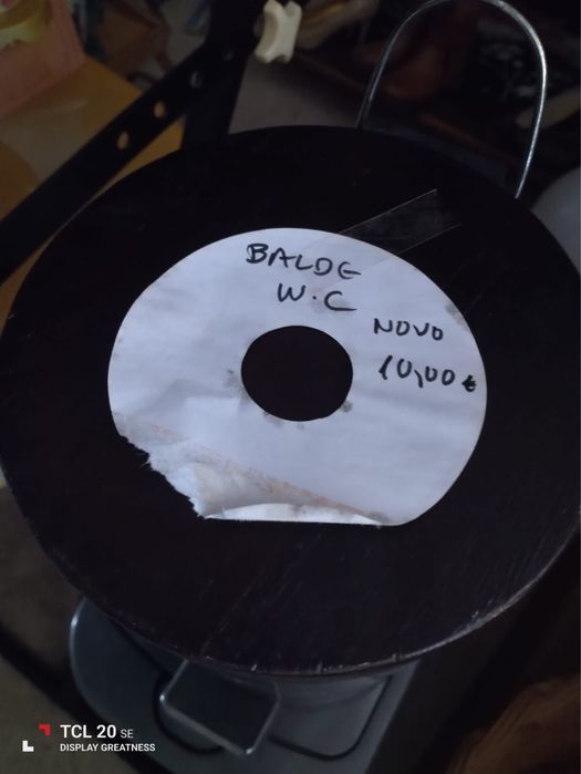Caixote do lixo para WC