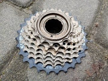 Трещотка звёзды задние SHIMANO