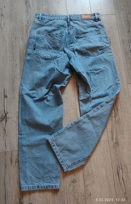Spodnie jeansowe Cropp baggy