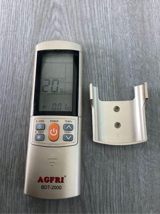 Comando Universal para Ar Condicionado AGFRI BDT-2000 (Novo)