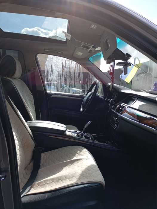 Терміново продам свое авто всі деталі за телефоном 0682092086
