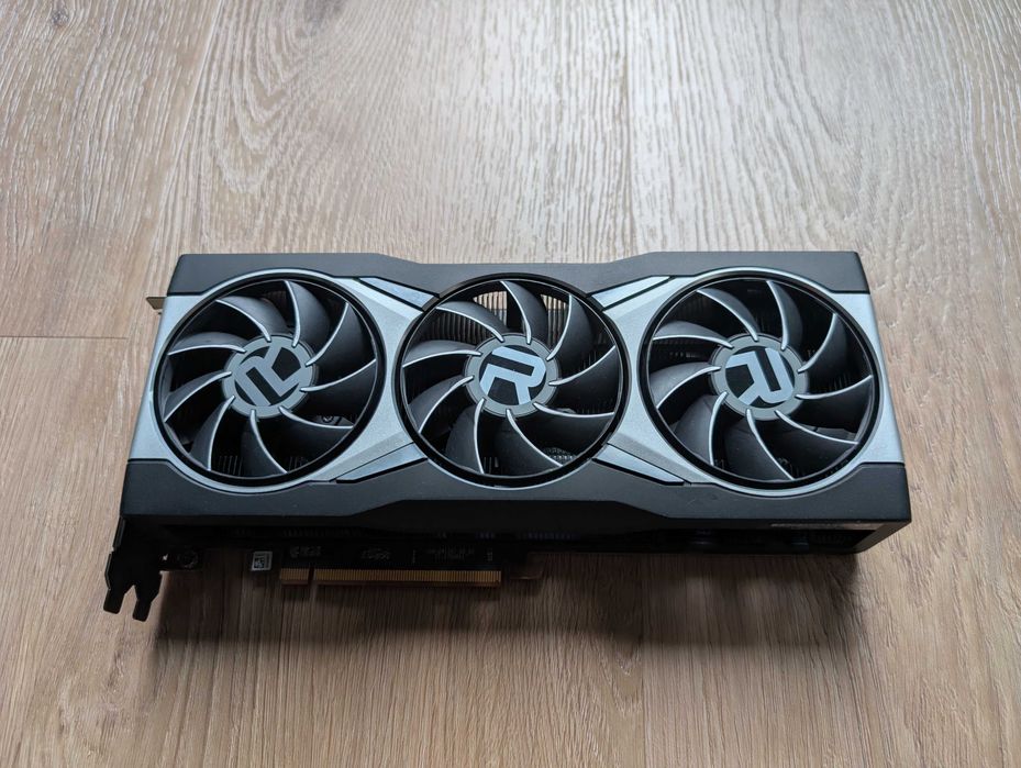 AMD Radeon RX 6900 XT