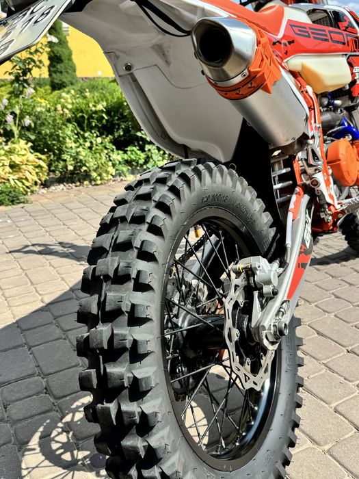 Geon GNX 300nb k16