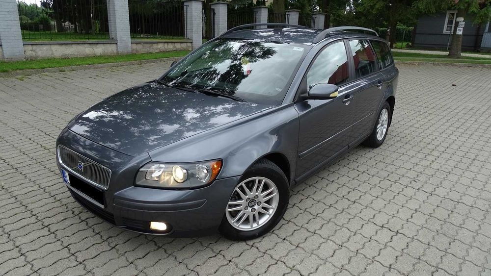 Volvo V50