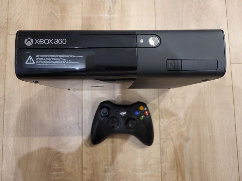 Xbox 360 E uszkodzone