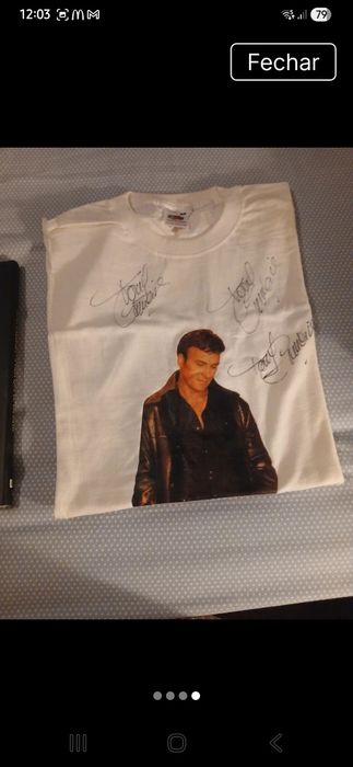 Livro de tony  carreira + t-shirt autografada
