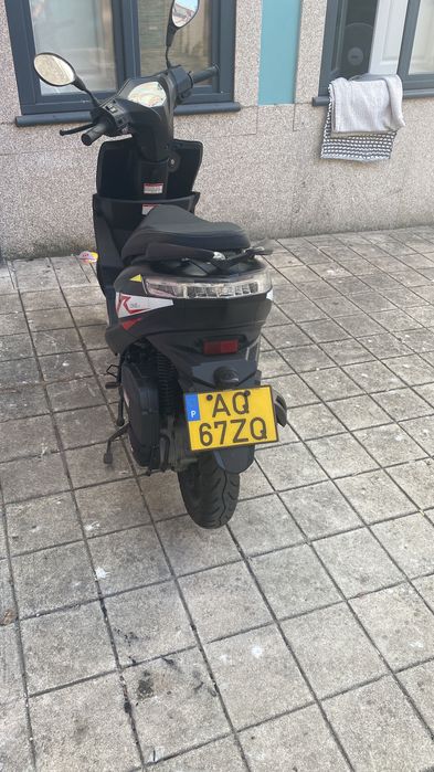 Moto neco 50cc c/capacete