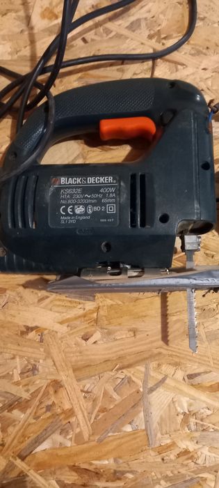 Лобзик Black &Decker  KS632E на запчастини.