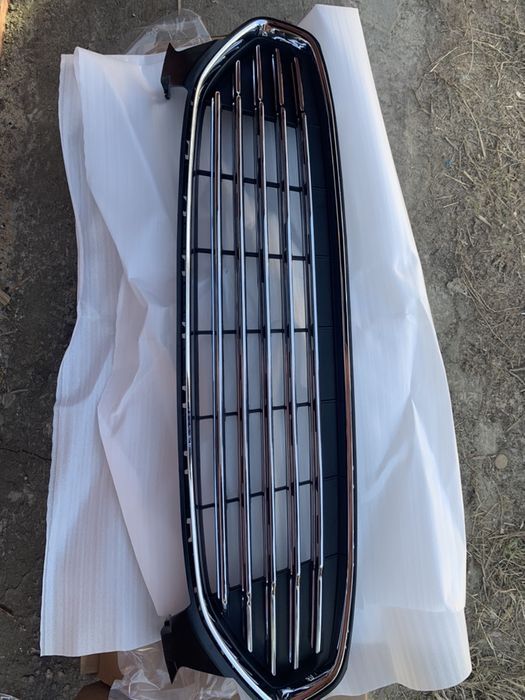 Решетка радиатора Ford Fusion mondeo USA