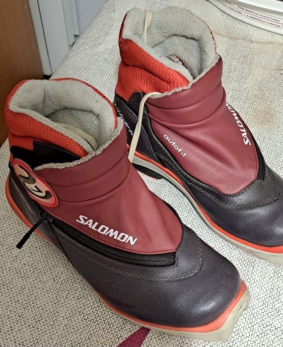 Buty do nart biegowych