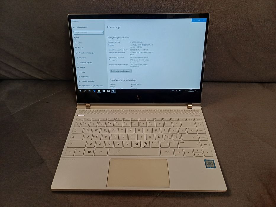 HP Spectre 13 - i7 8550U / 13,3" 4K / Intel UHD Graphics 620