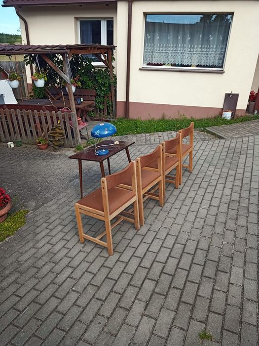 Krzesła z czasów PRL'u