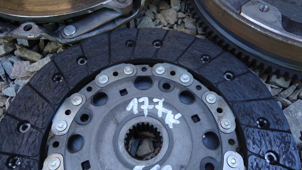 Sprzęgło dwumas docisk BMW N47 2.0d e84 e90 e87 e83 e60