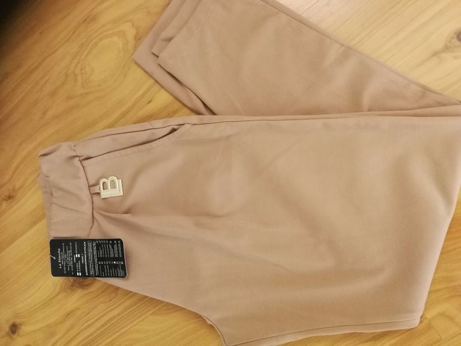 Spodnie dresowe la blanche