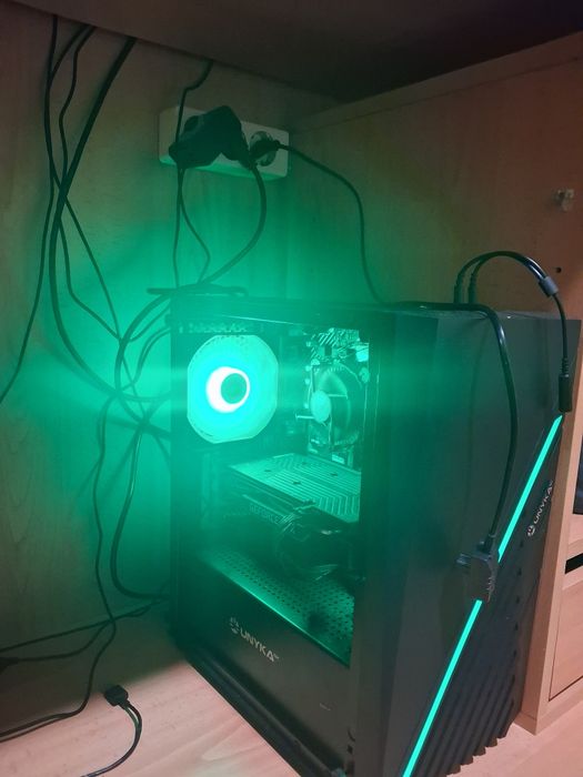 Computador fixo.445836665250140160
